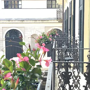 2* Pensión Bue Nero