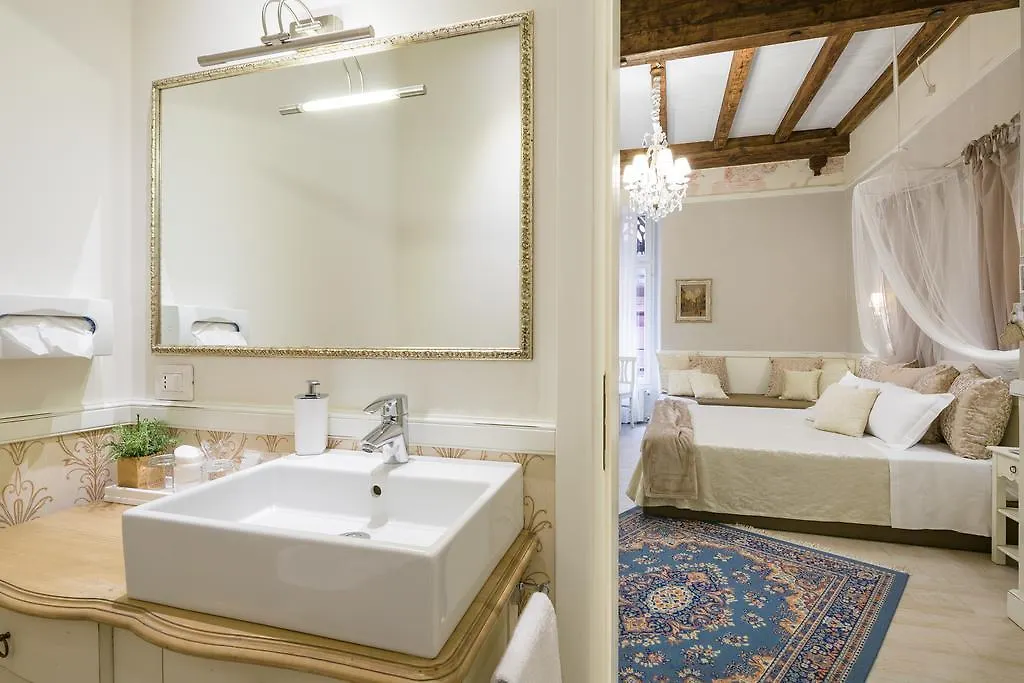 Konukevi Vecchia Verona Rooms & Apartments
